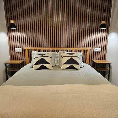 Cozy House In With Mountain View 富尔纳斯